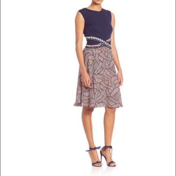 Diane Von Furstenberg Rosalie A-Line Dress - Picture 5 of 8